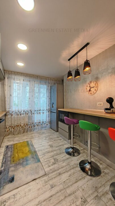 Apartament elegant cu 2 balcoane, Bd. Unirii – Burebista, mobilat modern