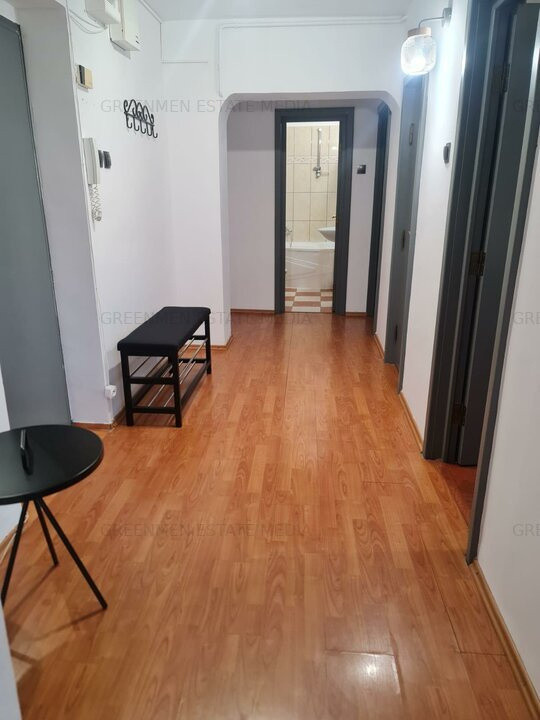 Apartament elegant cu terasă, ultracentral –Piața Unirii, lângă Fântânile Unirii
