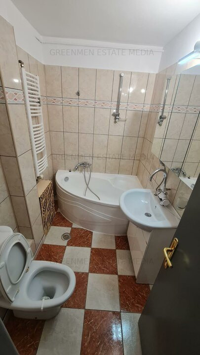 Apartament elegant cu terasă, ultracentral –Piața Unirii, lângă Fântânile Unirii